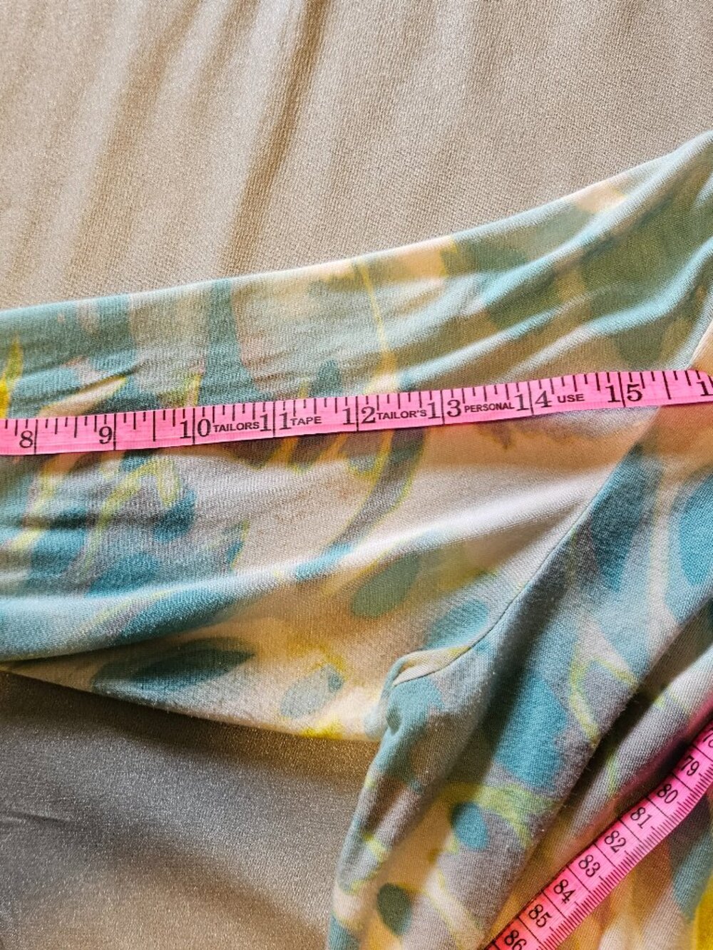 Tommy Bahama watercolor Blouse - Picture 7 of 7